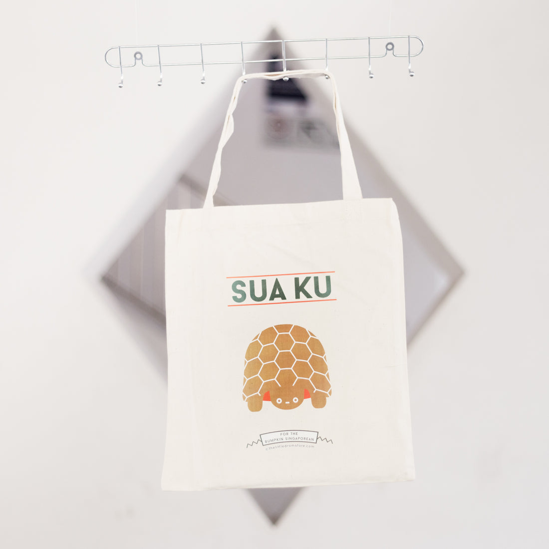 Sua Ku Tote Bag