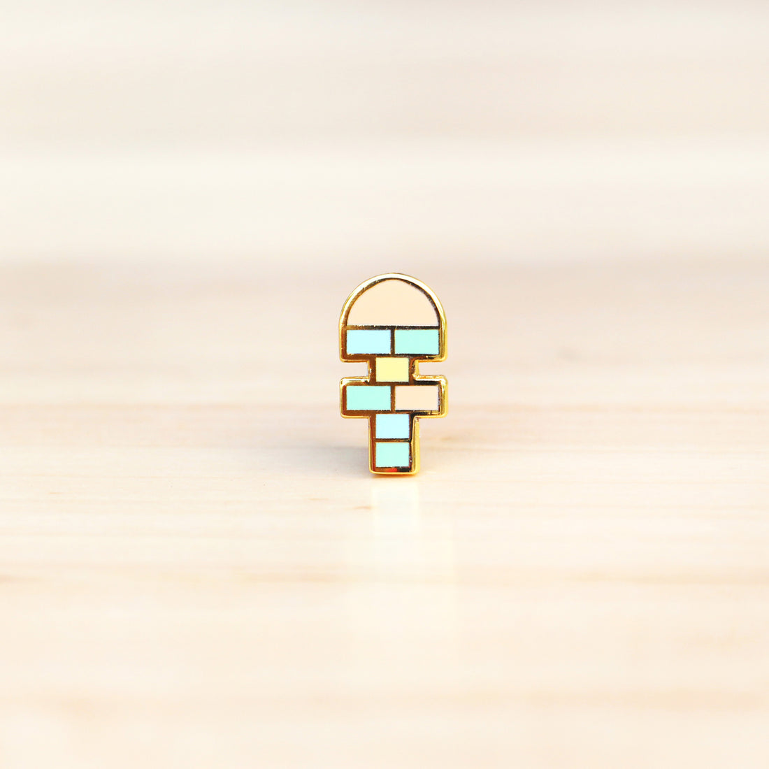 Treasures of Singapore Ear Studs (1 pair)