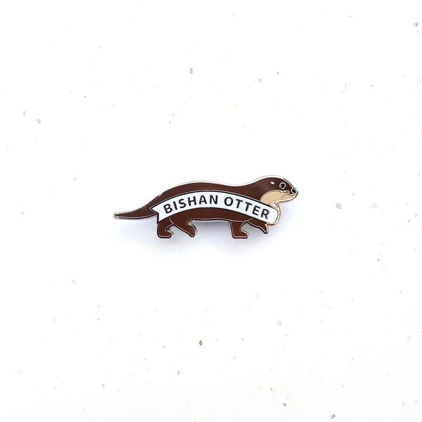 Bishan Otter Brooch