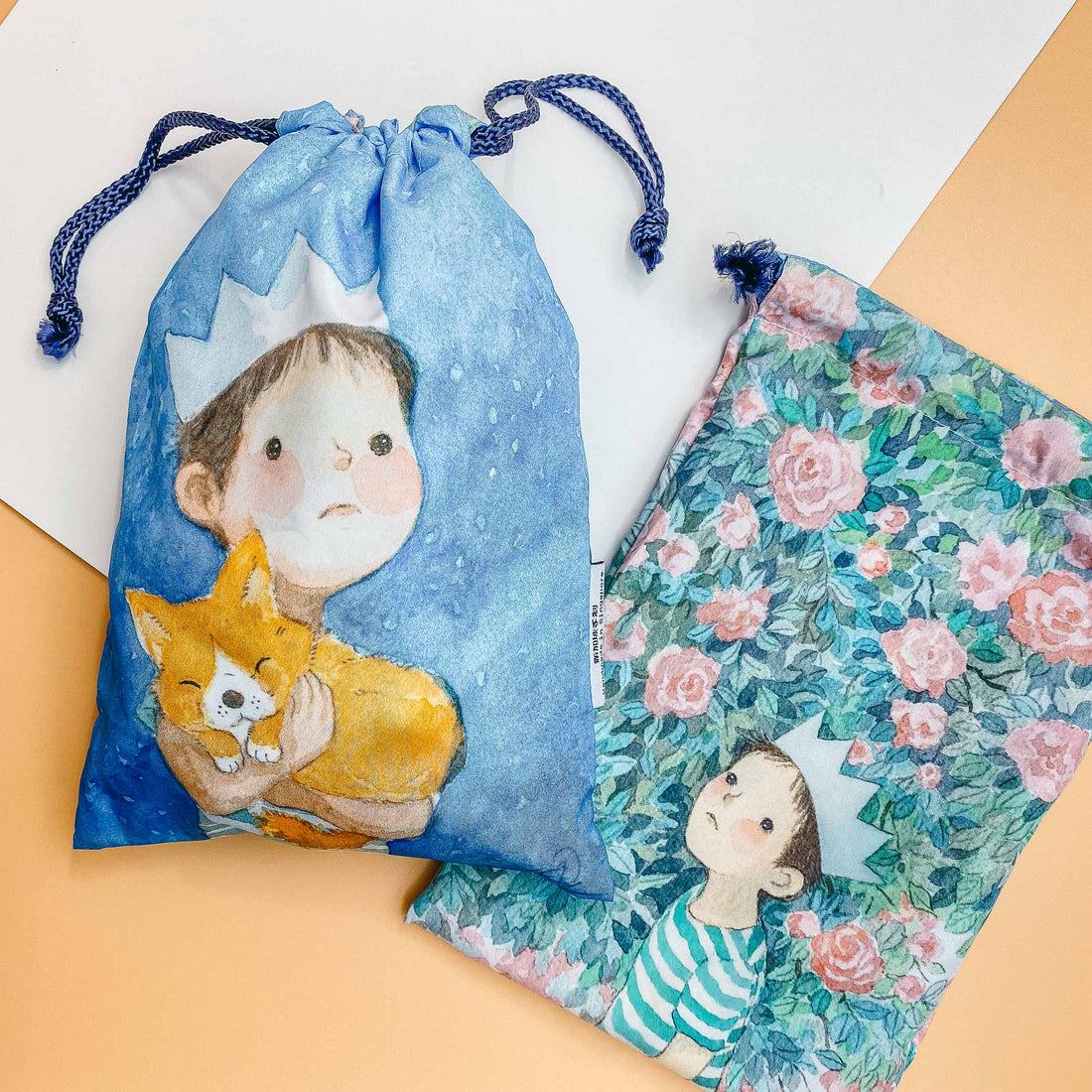 Ah Guo Reversible Drawstring Pouch