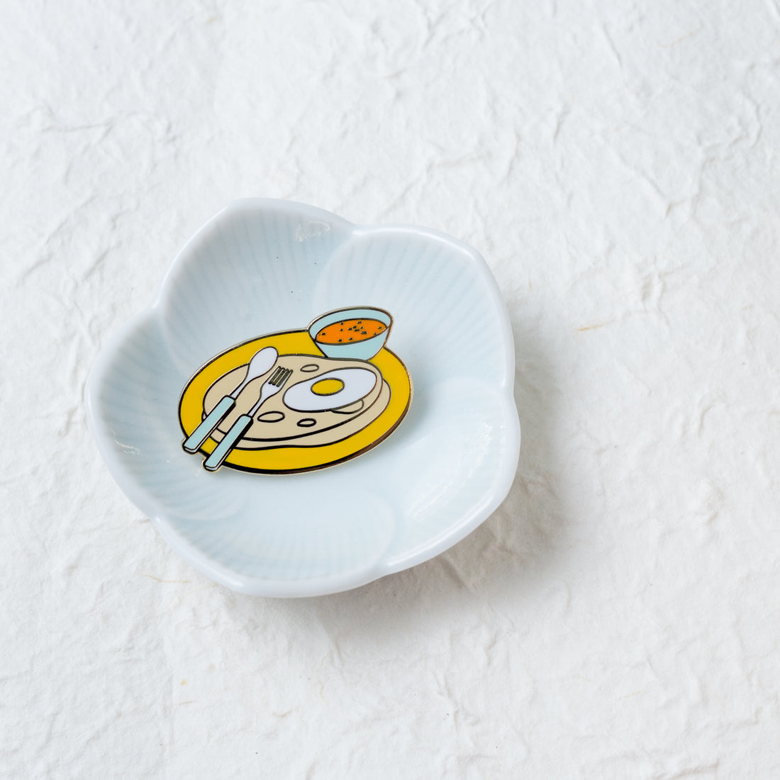 Roti Prata Brooch