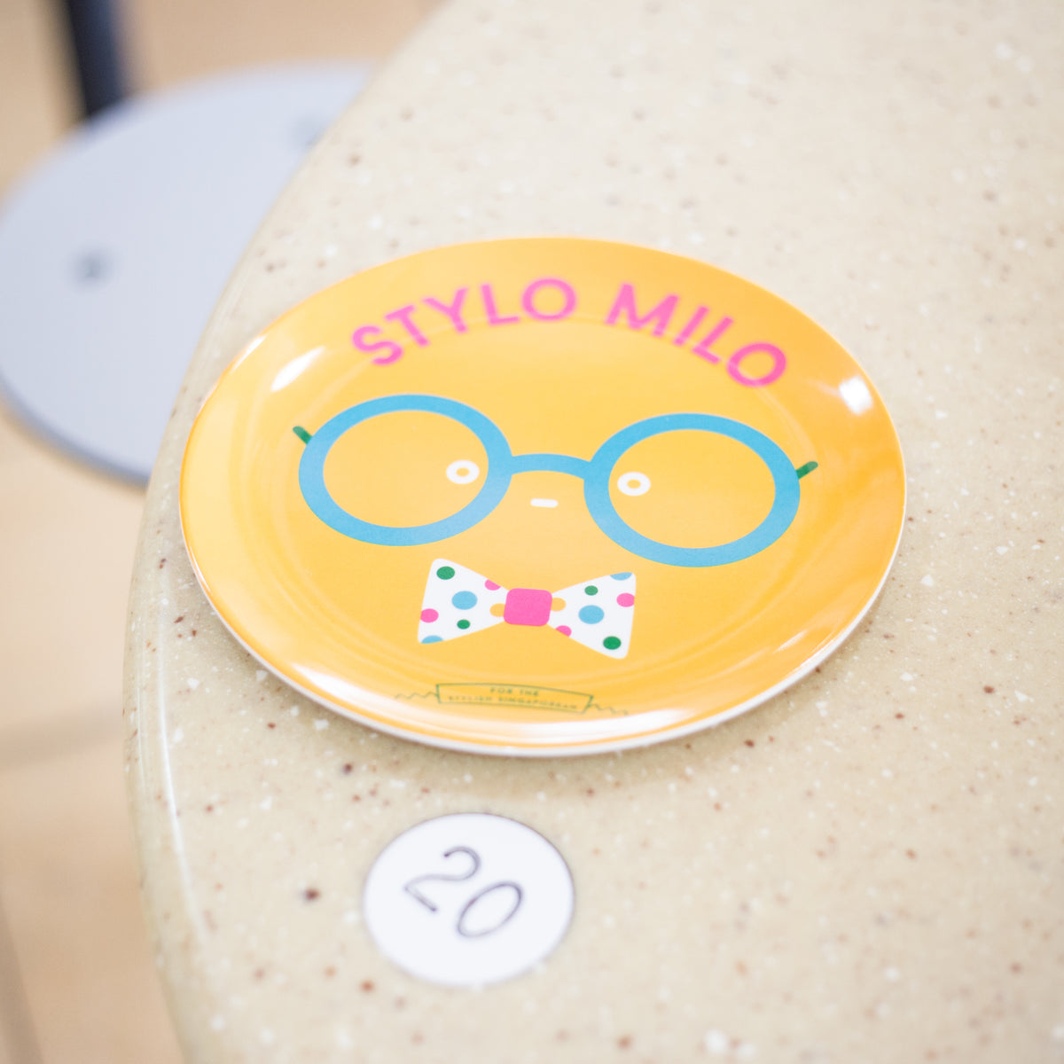 Stylomilo Strangely Singaporean | 'Stylo Milo' Melamine Plate – Independent Market
