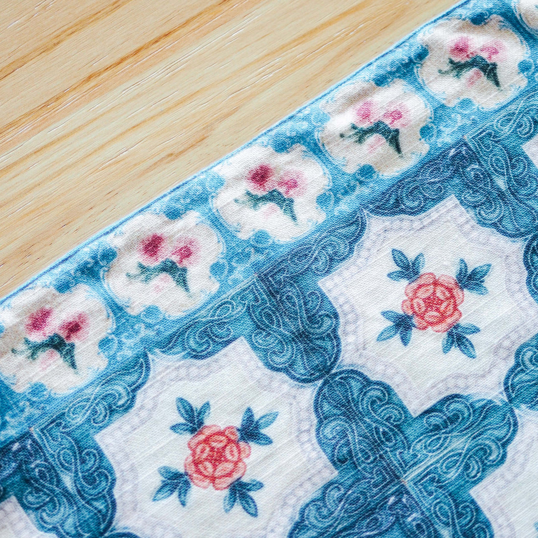 Peranakan Tile Table Runners